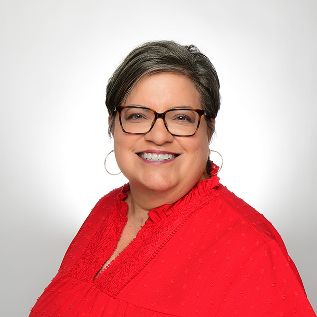 Karla Ontiveros Headshot