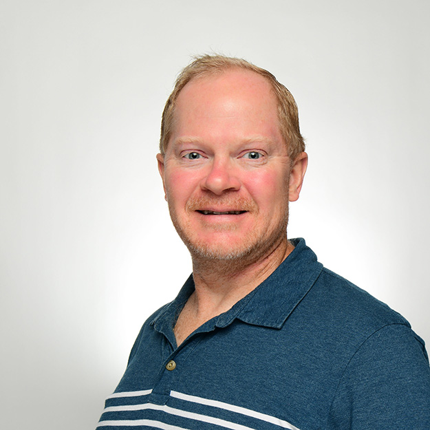 Steven Tripp Headshot