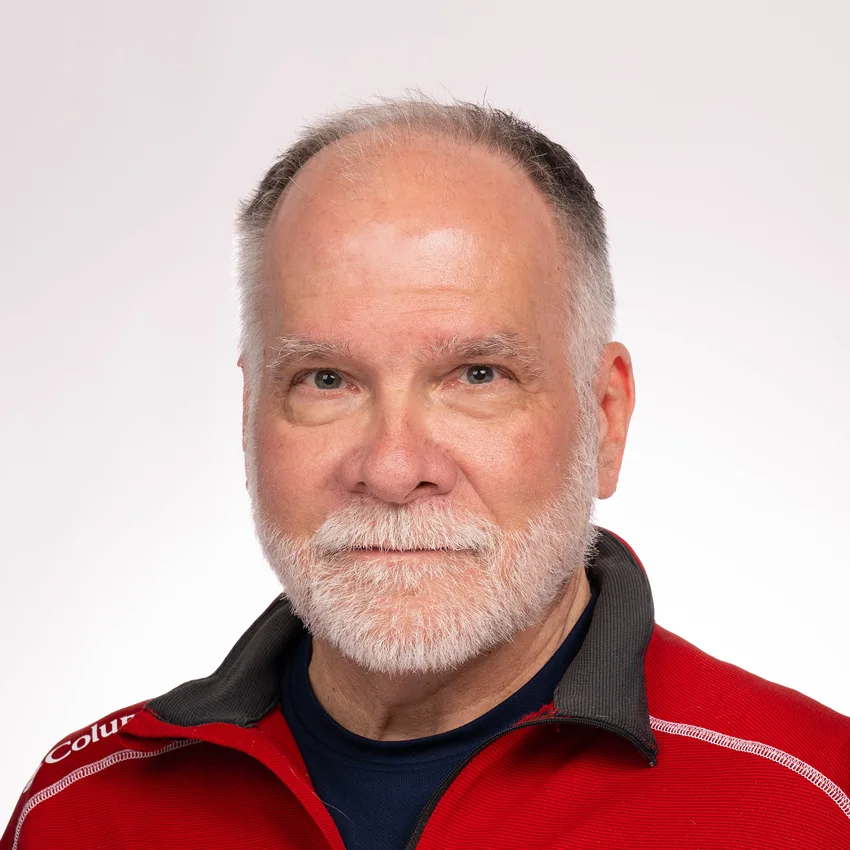 Rob Thompson Headshot