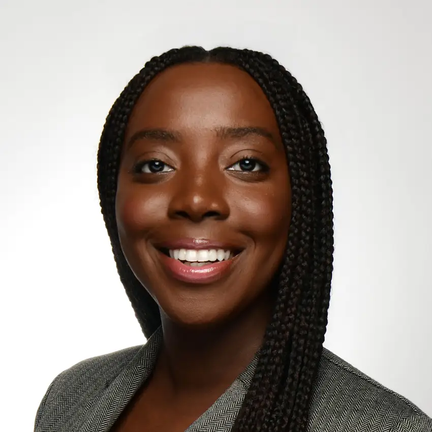 Tobi Sonya Headshot