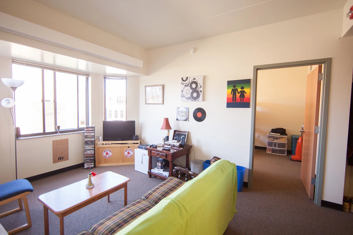 Kem Hall room