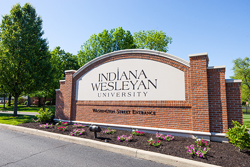 Washington Street Entrance sign