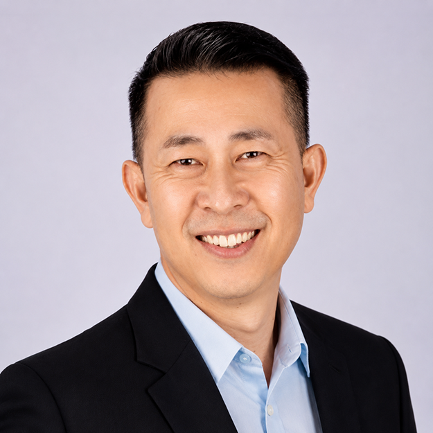 Mike Truong Headshot
